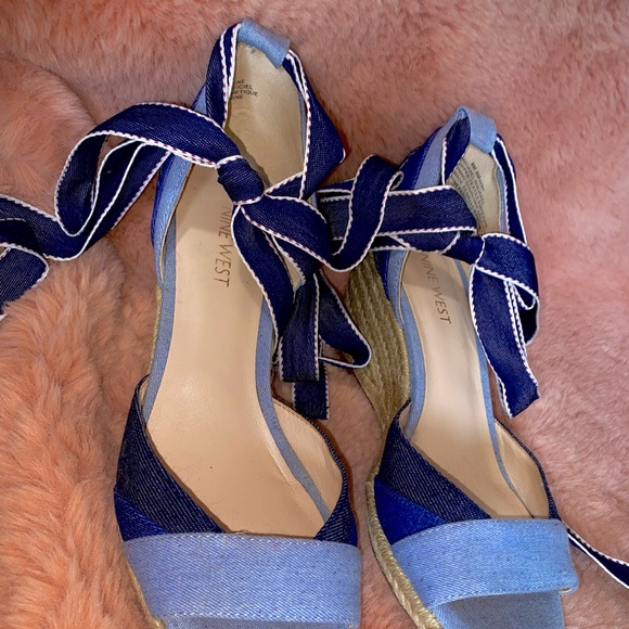 Nine West sandals - Picture 2 of 2